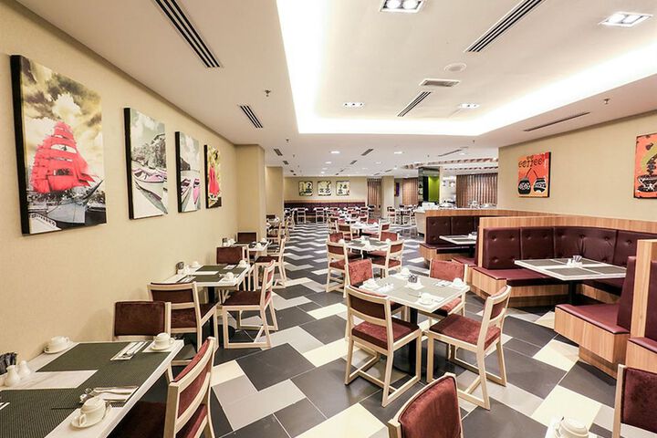 Dining 50 of 70