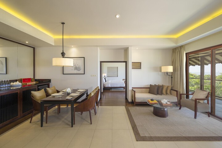 Room 35 of 135