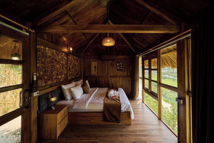 Room 4 of 149