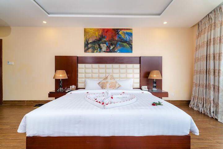 Room 11 of 72