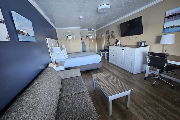 Room 21 of 74