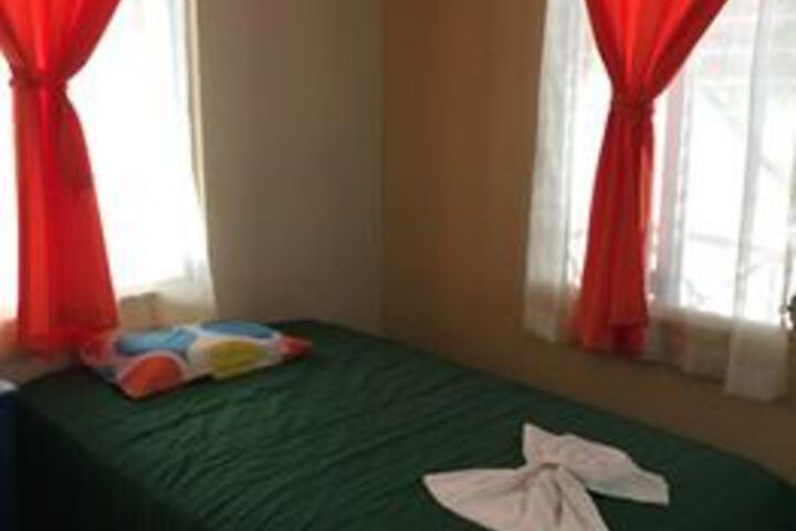 Room 35 of 68