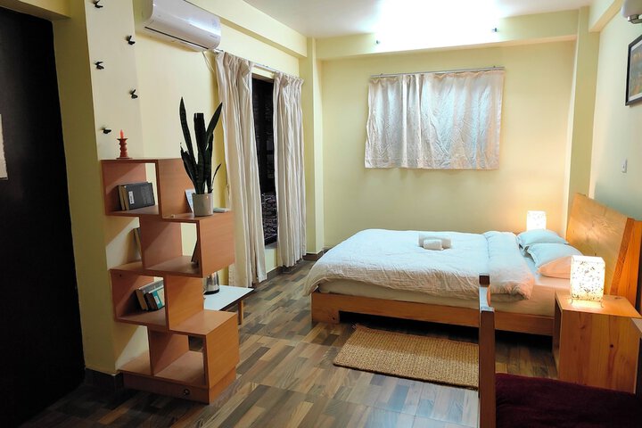 Room 16 of 50