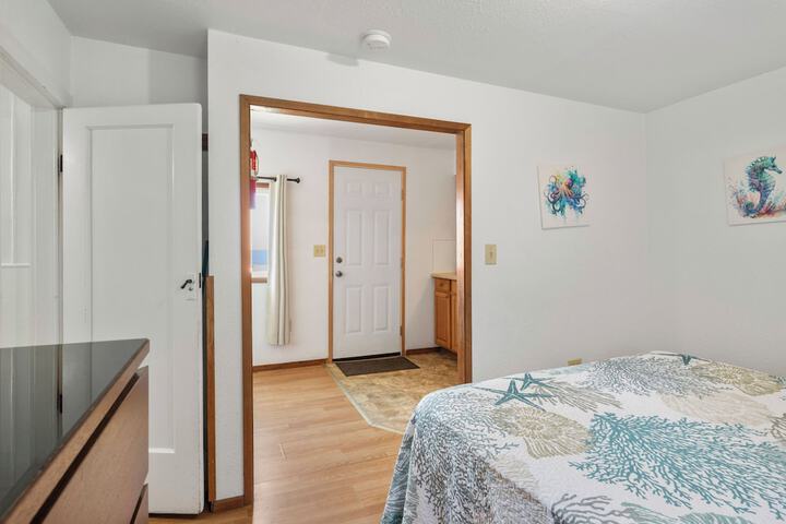 Room 21 of 128