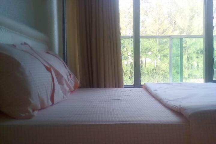 Room 7 of 20