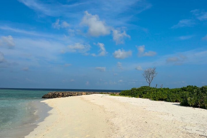 Beach 27 of 53