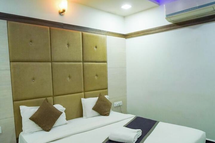 Room 55 of 132