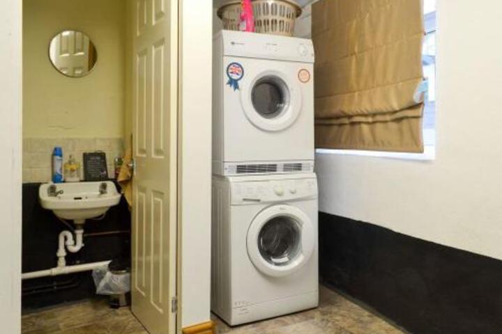 General 11 of 17