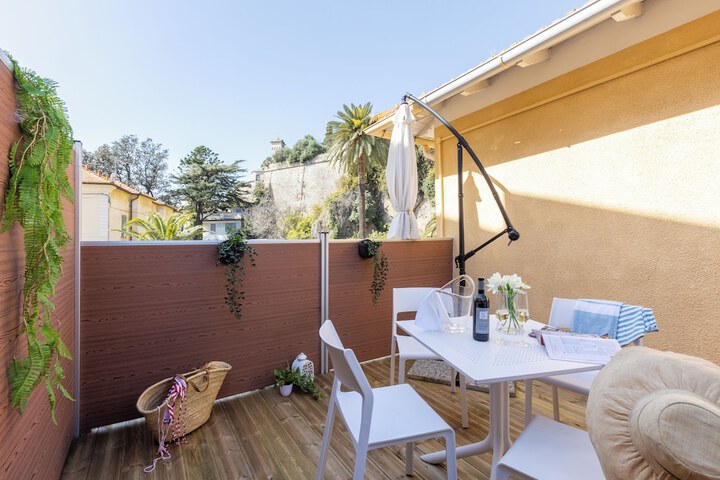 Terrace/Patio 73 of 128