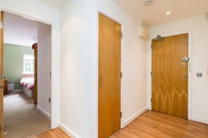 Room 14 of 42
