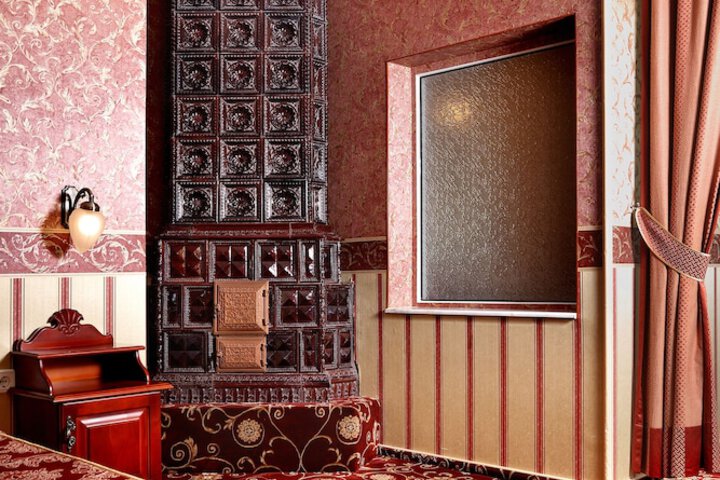 Room 13 of 62