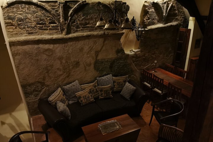 Room 13 of 39