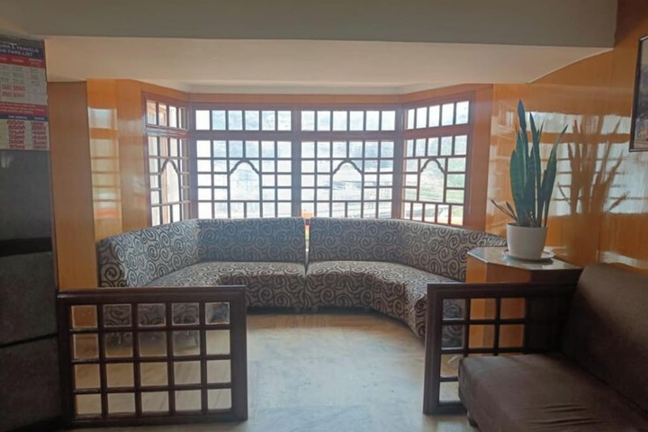 Room 8 of 15