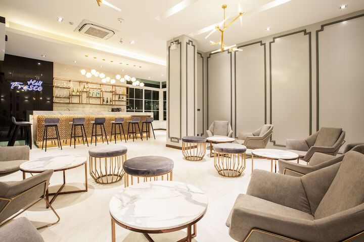 Guest Lobby