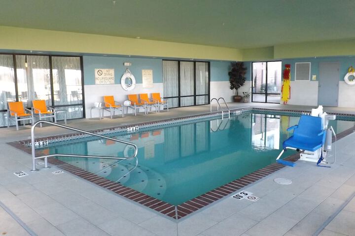 Pool 37 of 60