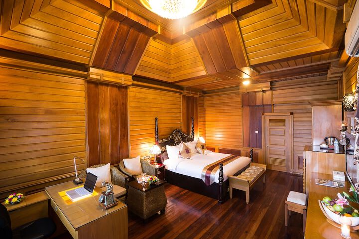 Room 49 of 181