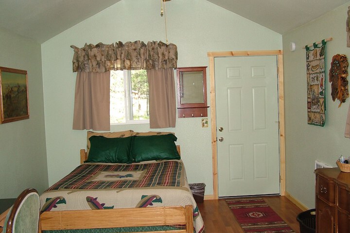 Room 15 of 60
