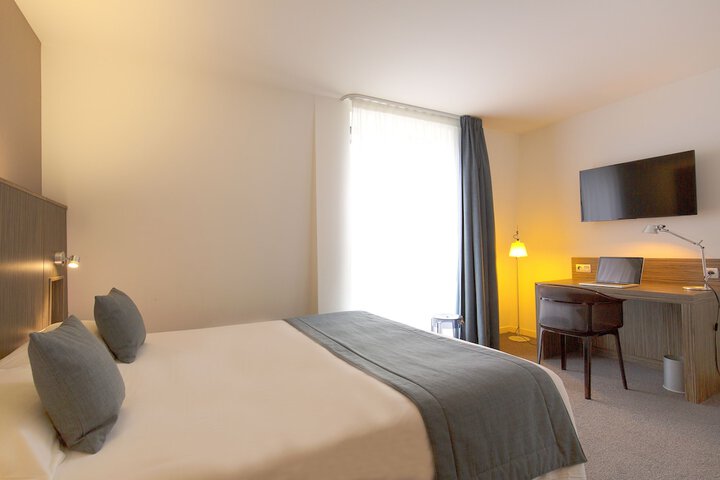 Room 18 of 75