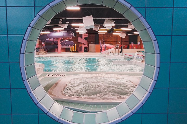 Pool 24 of 46