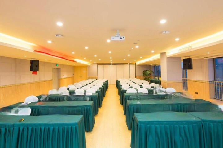 General 44 of 50