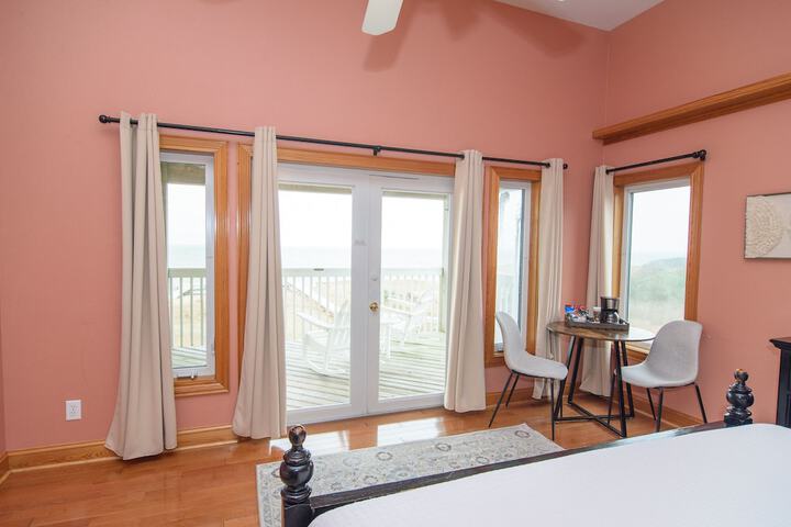Room 25 of 187