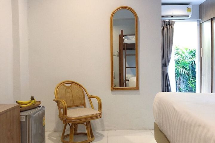 Room 16 of 70