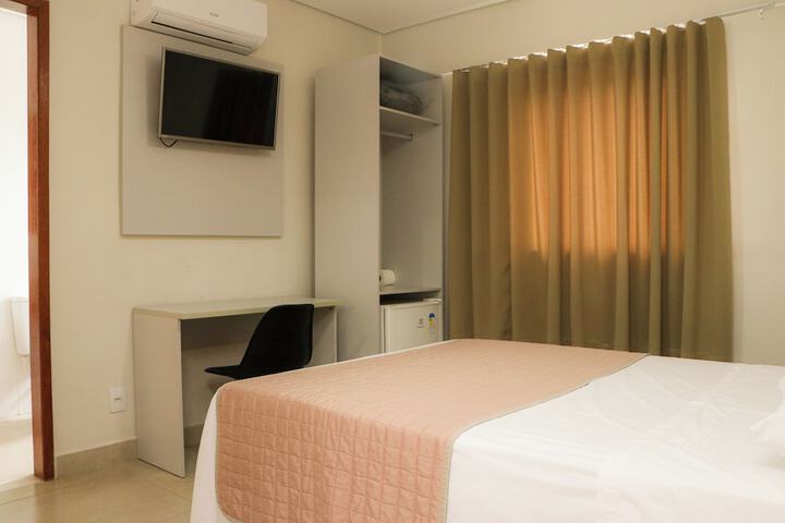 Room 2 of 23