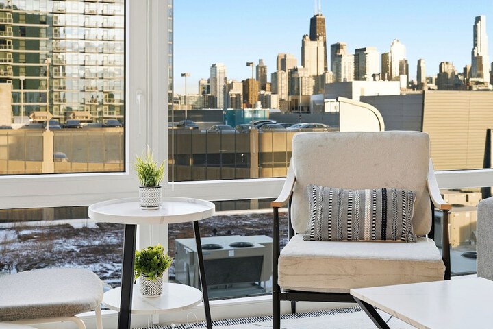 Hotel View 375 of 376