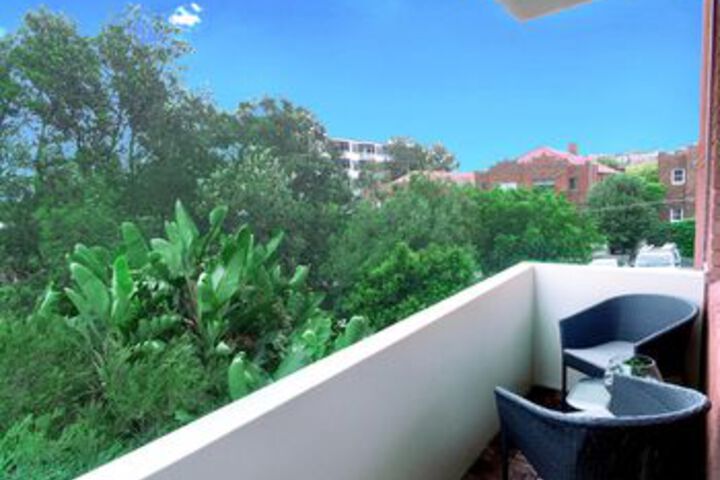 Terrace/Patio 2 of 11