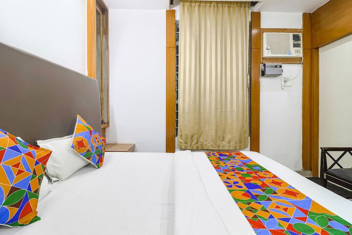 Room 20 of 28