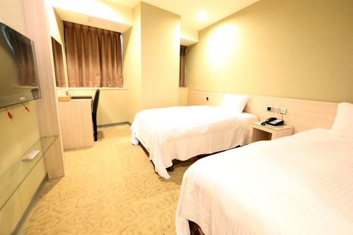 Room 13 of 58