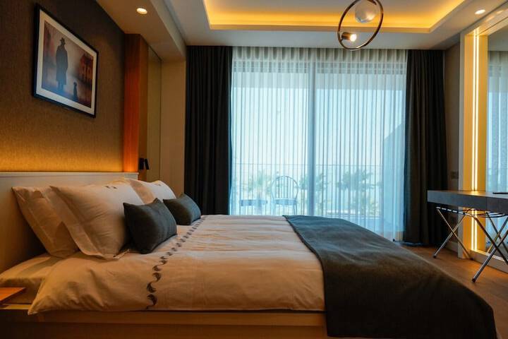 Room 38 of 91