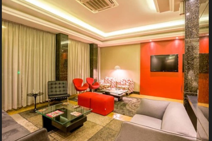 Hotel 2 of 55