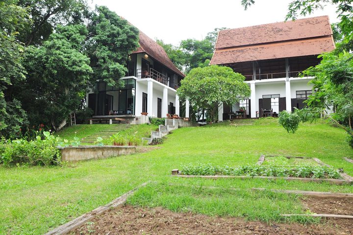 Hotel Exterior 41 of 57