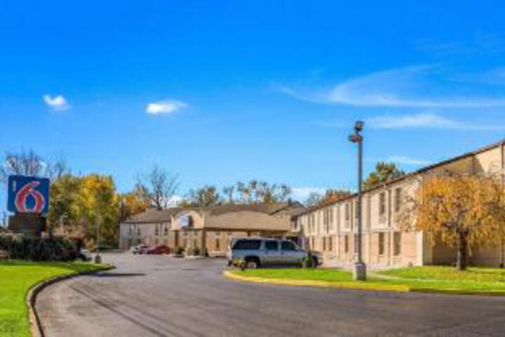 Image of Rodeway Inn & Suites
