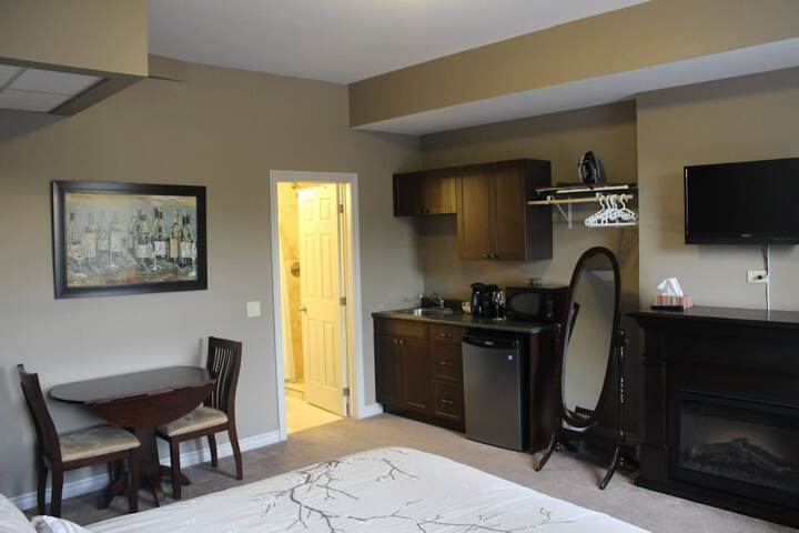Room 5 of 29