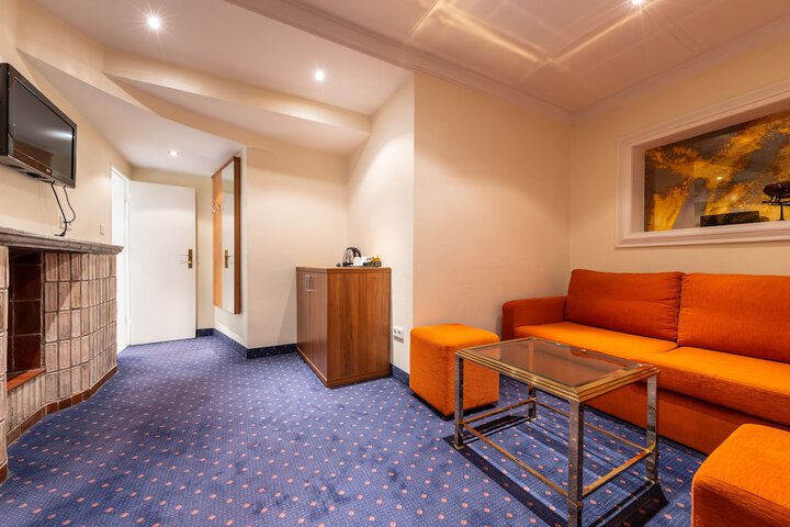 Room 20 of 32
