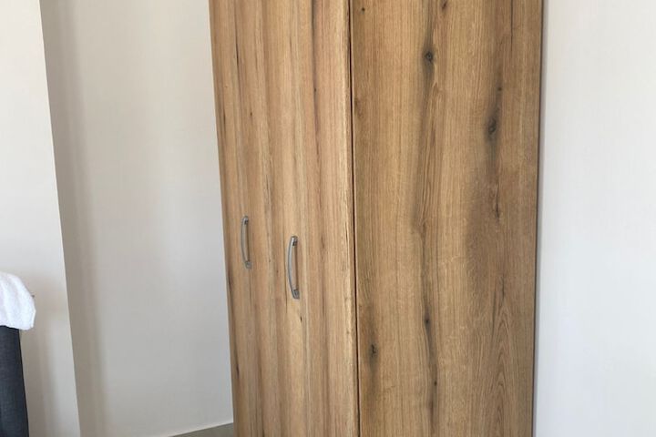 Room 30 of 74