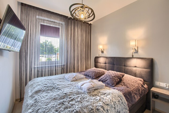 Room 13 of 57