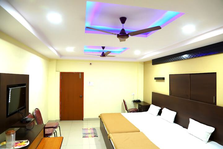 Room 3 of 30