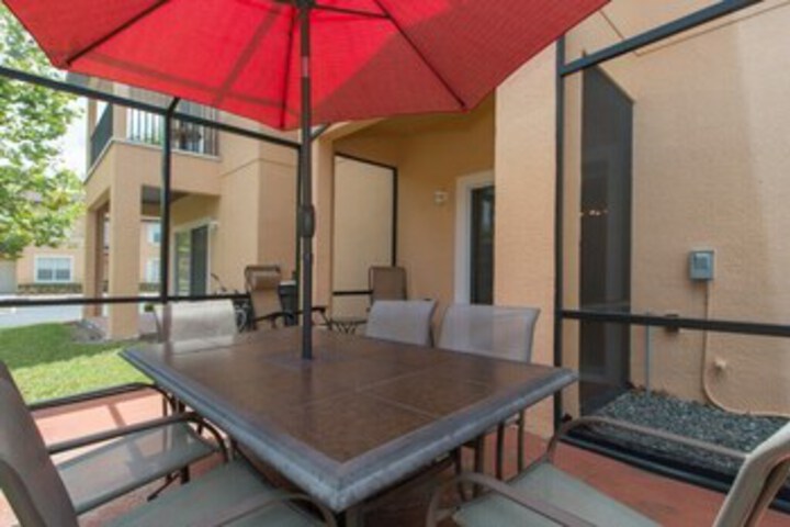 Terrace/Patio 9 of 104