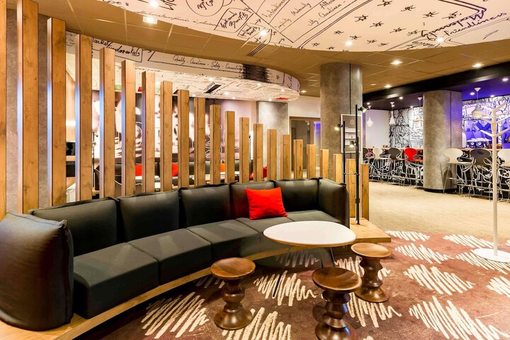 Hotel Interior 62 of 95