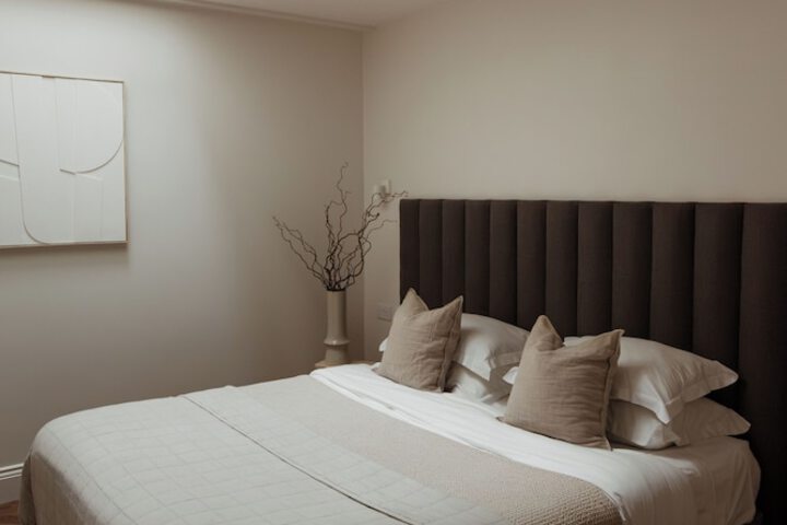 Room 2 of 36