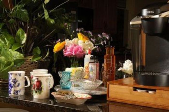 Breakfast/Coffee Service 5 of 33