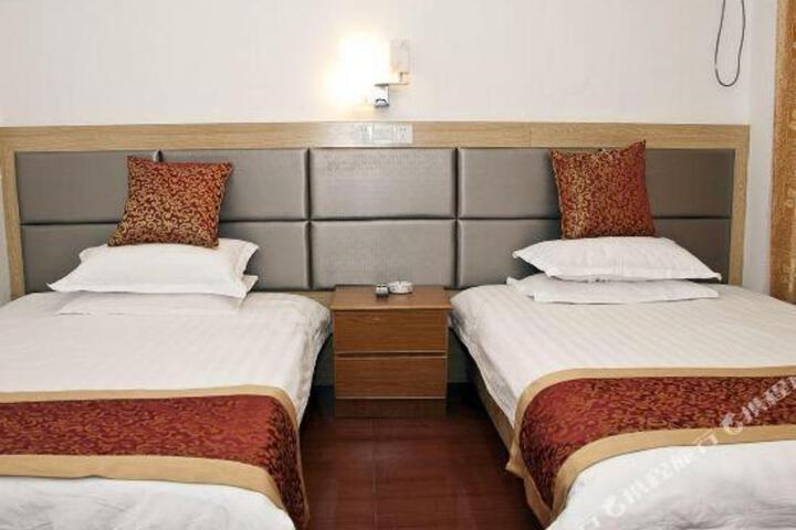 Jianrong Hotel