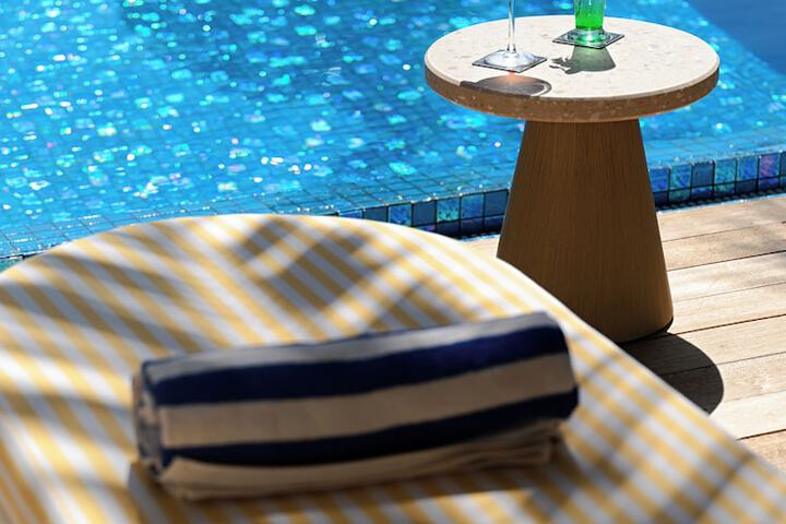 Pool 25 of 96