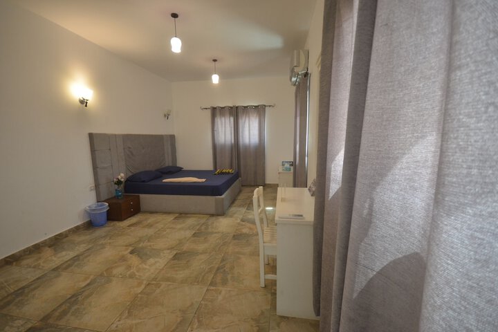 Room 39 of 108