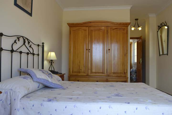 Room 5 of 31