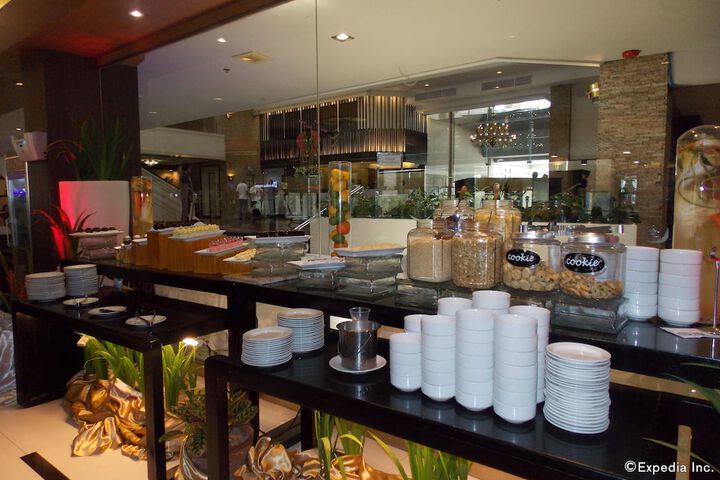 Breakfast/Coffee Service 47 of 60