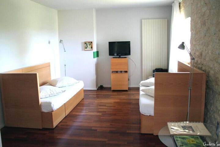 Room 12 of 47